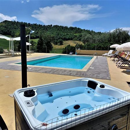 Agriturismo La Terrazza Valfabbrica Екстериор снимка